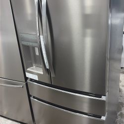 Frigidaire French Door Refrigerator 