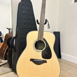 Yamaha FG830 Guitar