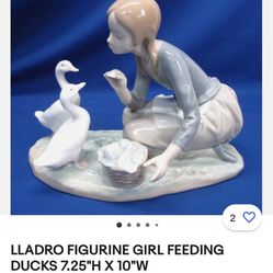 Lladro Figurine Girl Feeding Ducks 