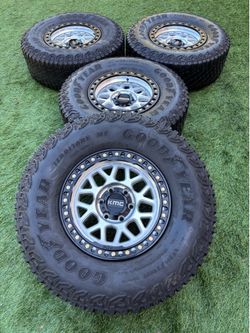 KMC wheels and tires on 315/70/17 wheels new tires used