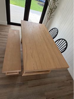 Dinning table