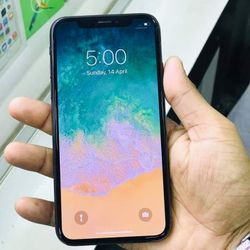 iPhone X,  Factorý  Únlocked.. Excellent Condition..