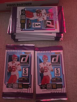 Nfl cards pack 10 packs $100