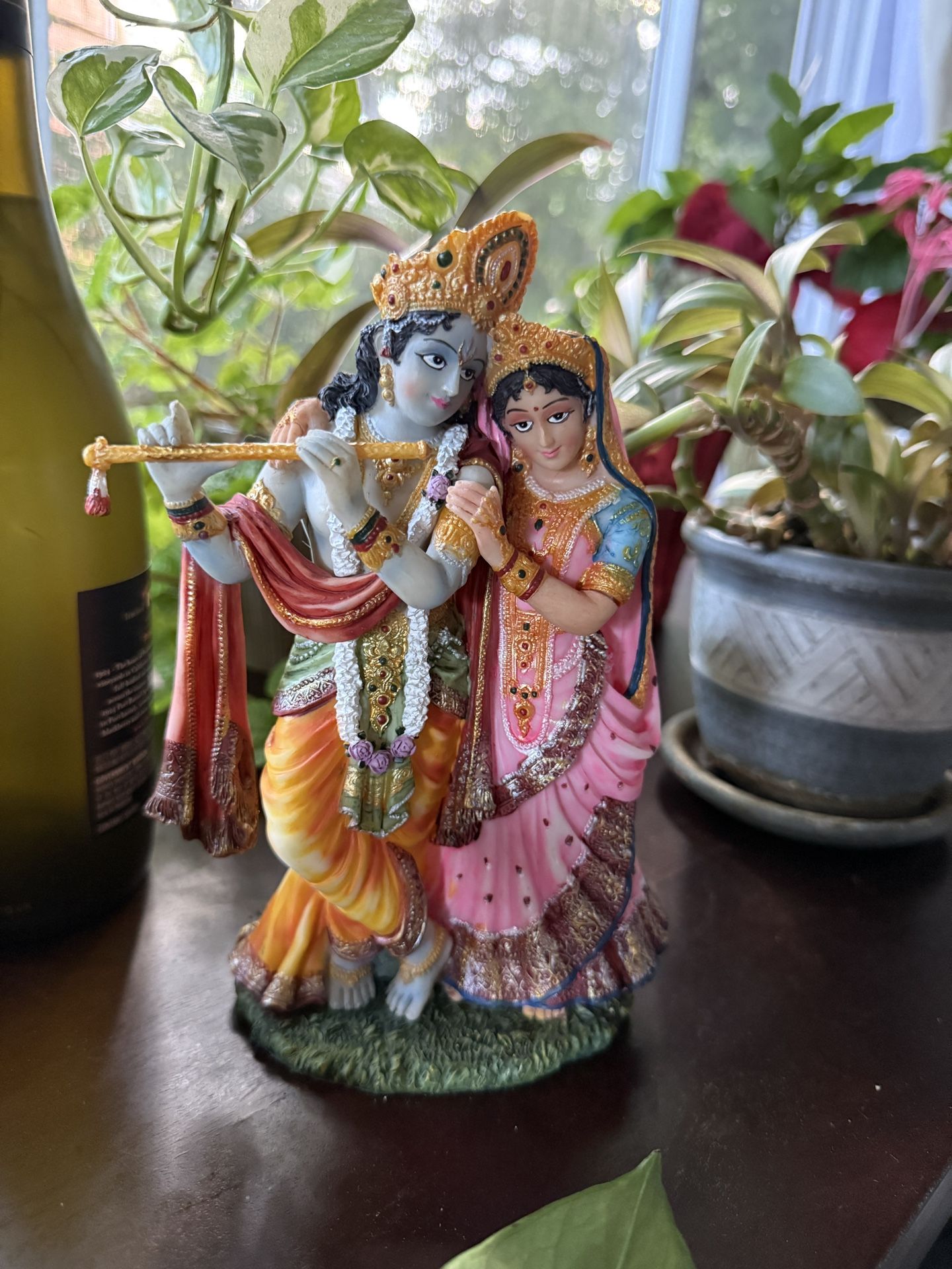 Sculptures (show Piece)