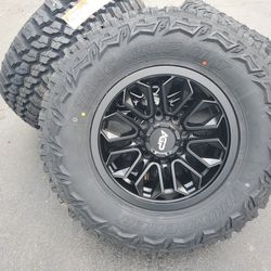 18” Black Wheels 8 lug Rims and tires Ford F-250 F-350

