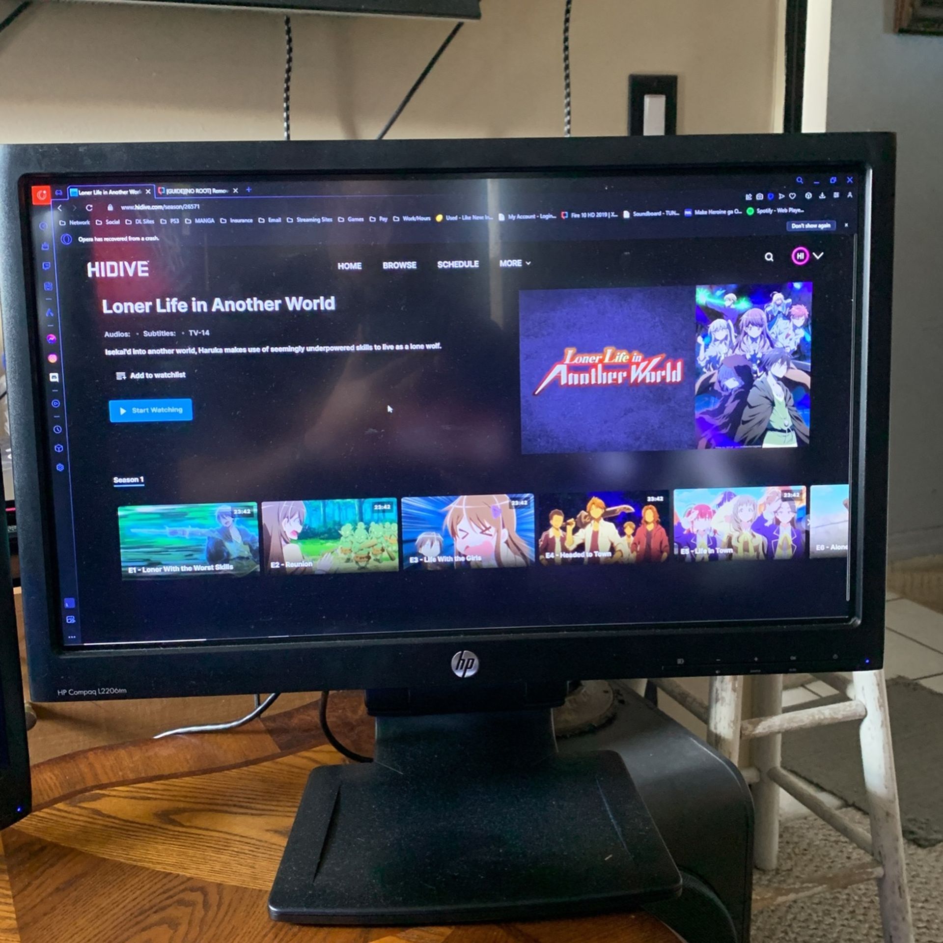 22” Monitor 2of3
