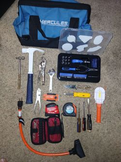Tool Set 🔧 🔨 🗜 🧰 selling altogether