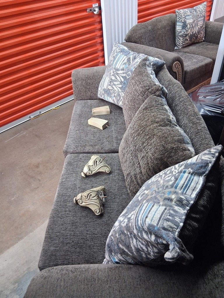 Sofa and Love Seat With End Tables and Lamps