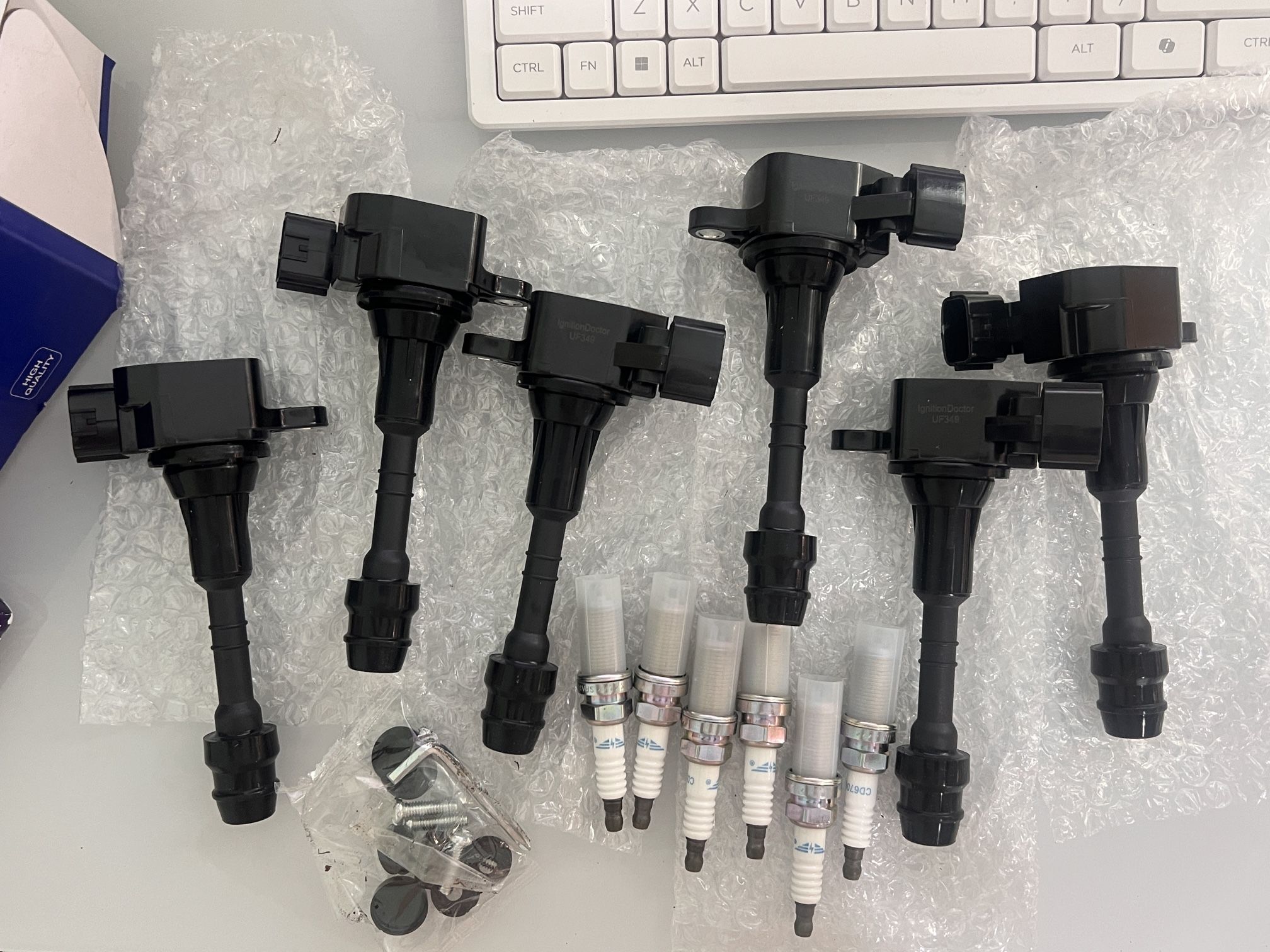 New Ignition Coil Kit - UF349K6 - IgnitionDoctor + 6 New Spark Plugs