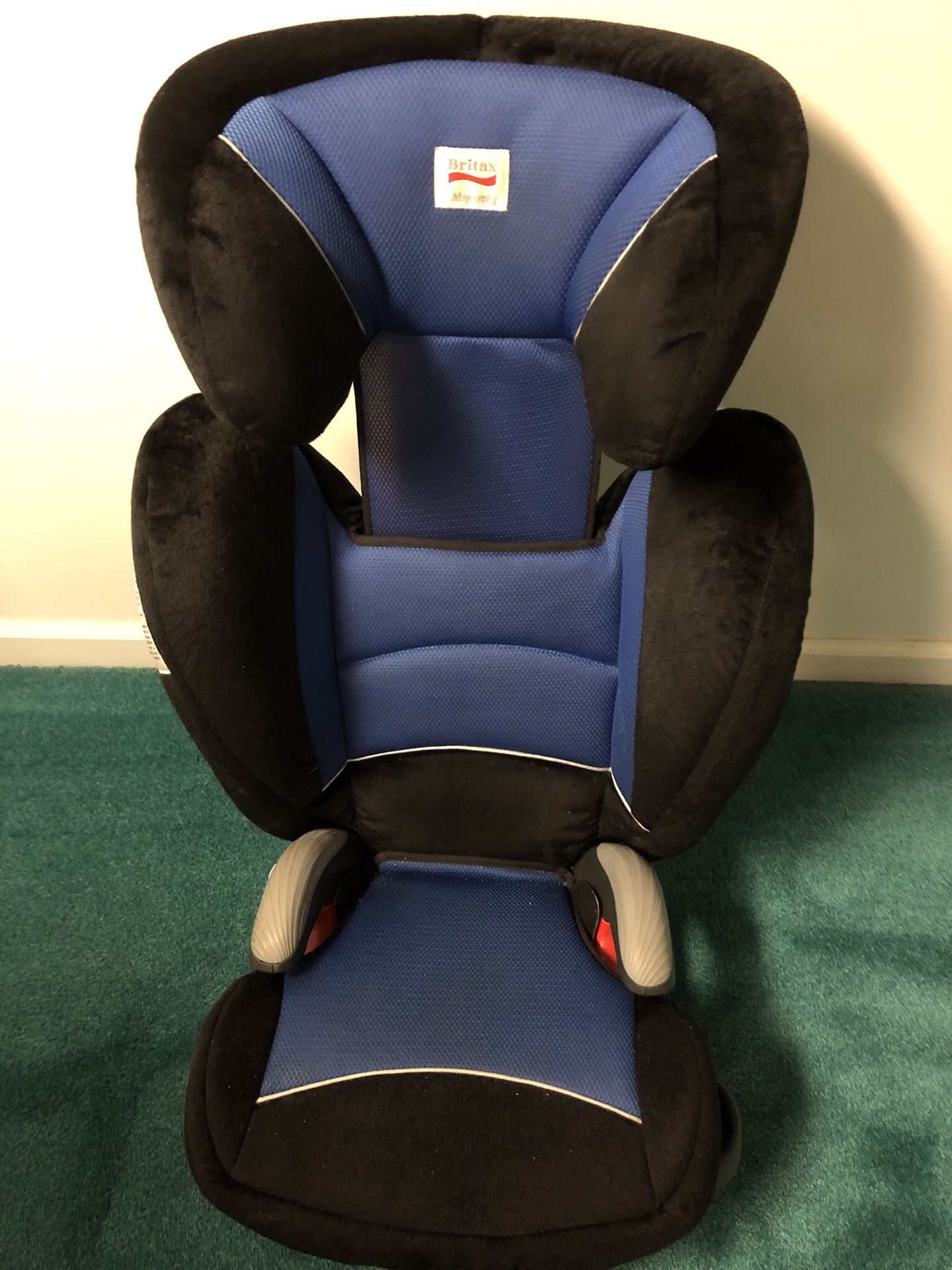 Excellent Britax car seat