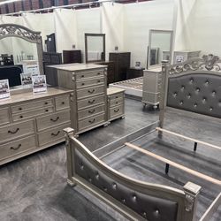New 5 Piece Bedroom Set.  Antique Champagne Finish.  Free Delivery!