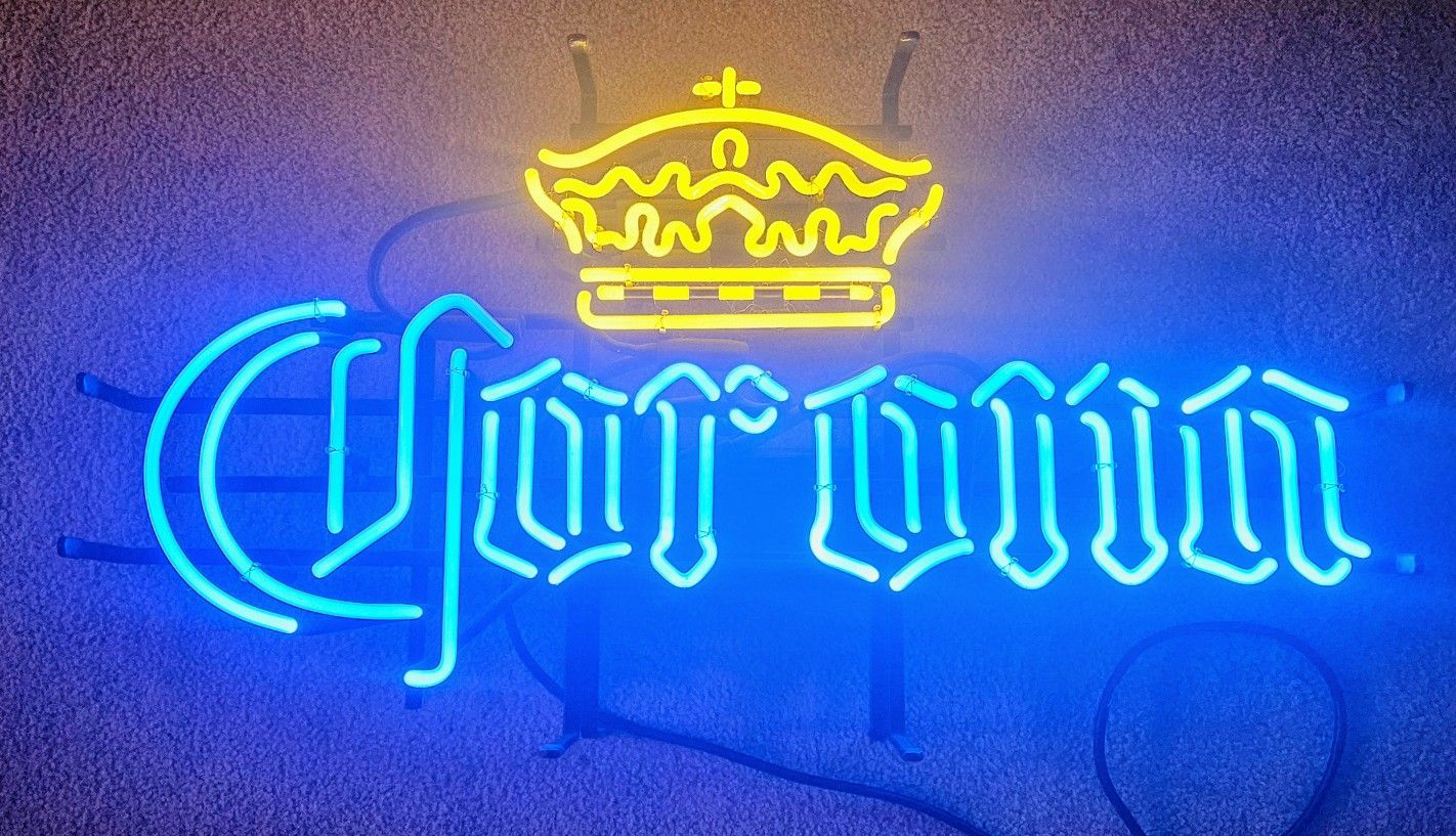 Neon Beer Signs / Corona and Modelo
