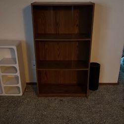 Bookshelf $15