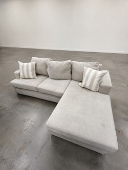 Bonaterra sand sofa