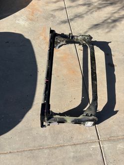 2019 / 2025 Gmc Sierra  2500 Radiator Support Oem  Silverado