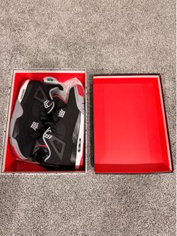 Jordan 4 breds