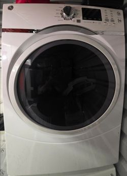 GE 7.5 cu. ft. Capacity Front Load Dryer