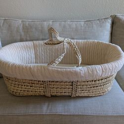 Moses Basket And Mattress