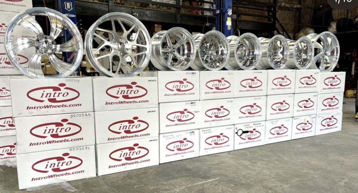 Intro Wheels all Sizes 17x11 - 18x11 - 22” Staggered 24” Staggered 26” Staggered 🔥🔥🔥🔥🔥🔥