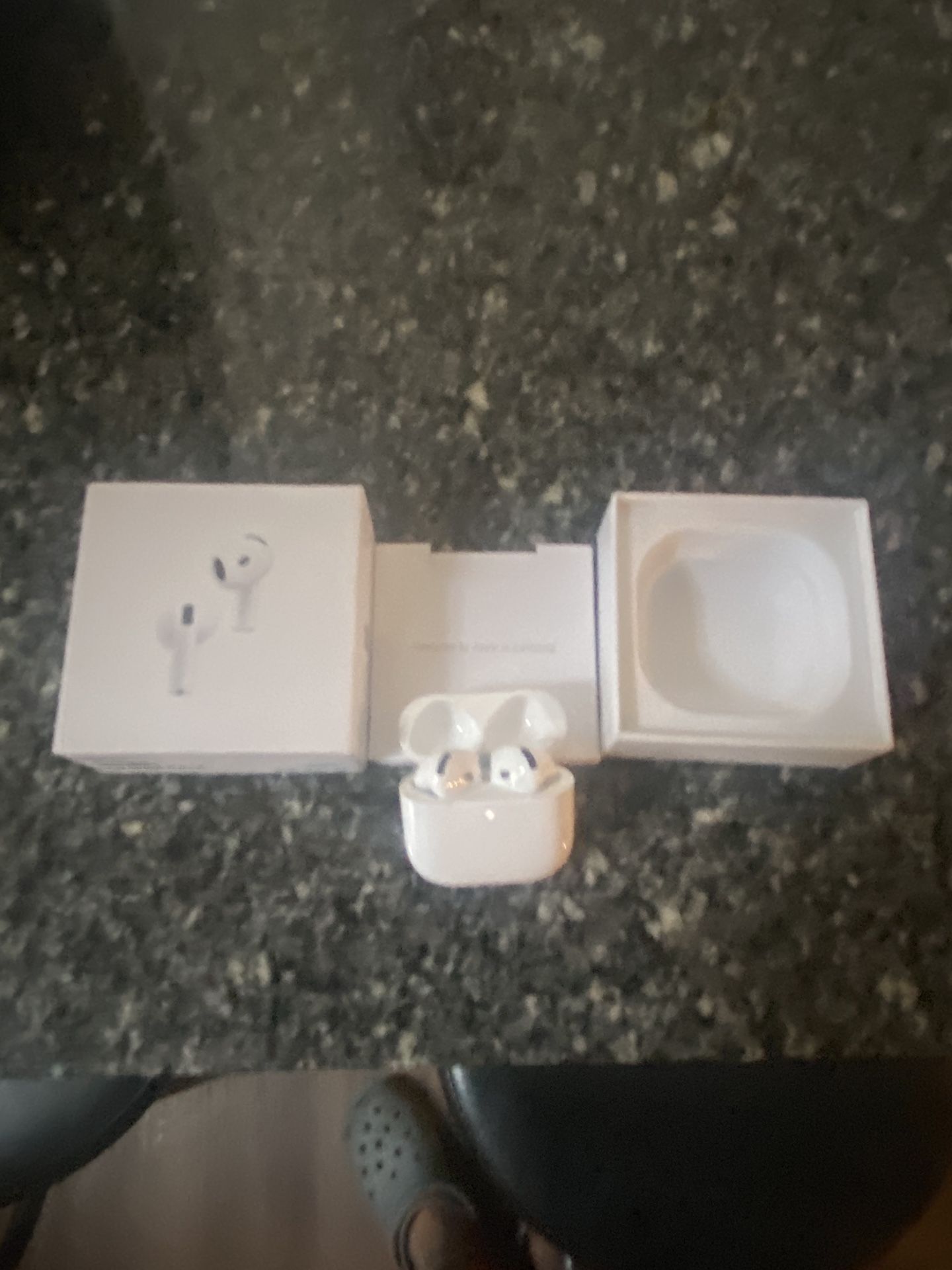 Apple AirPods 4th Generation (USB-C) - New / opened box