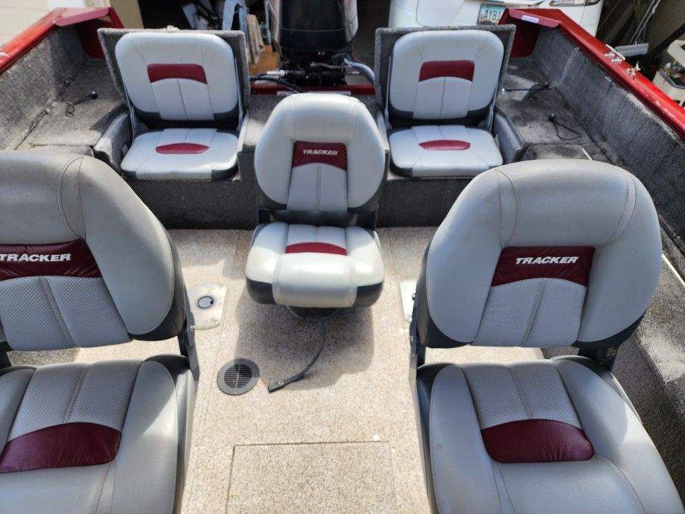 2015 Tracker Pro Guide wt 175