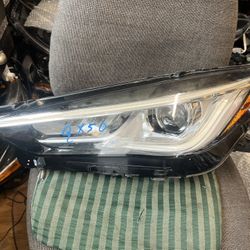 2020-22 INFINITY QX50 LEFT HEADLIGHT 