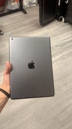 iPad 7th Gen 32GB Wi-Fi