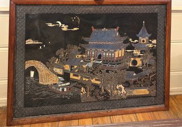 ANTIQUE CHINESE EDGING