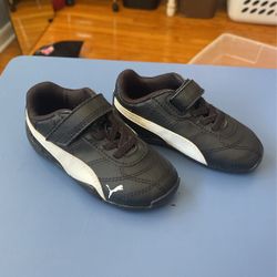 Toddler Puma Shoes Size 6 
