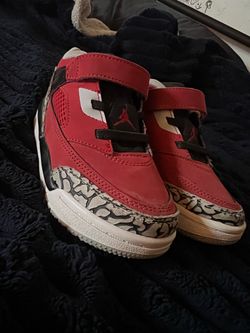 Air Jordan 9c Kids Sneakers Red Cement