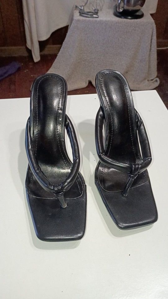 Black Heels Size 8.5
