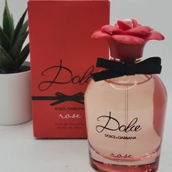 Dolce&Gabbana
 
Dolce Rose Eau de Toilette

2.5 fl 