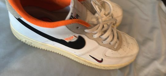 Shoes for men size 10