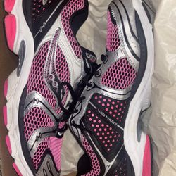 Saucony 