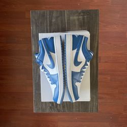 Air Jordan 1 Low 