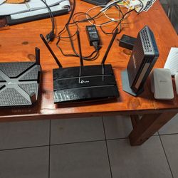 Whole Home Internet Upgrade Package - Modem, 2 Routers, 3 Extenders