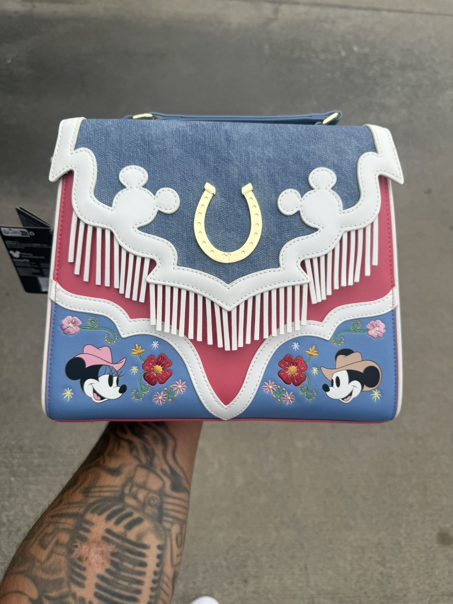 NWT Loungefly Mickey & Minnie Western Fringe Crossbody Bag π€ β€οΈ