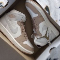 As The Color Of Pictures