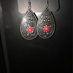 Earings
