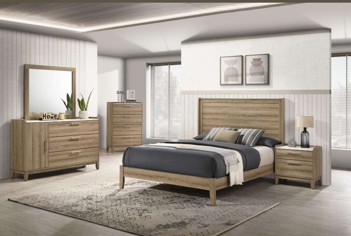 5pc Queen Bedroom Set!