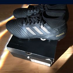 mens adidas soccer cleats sz11