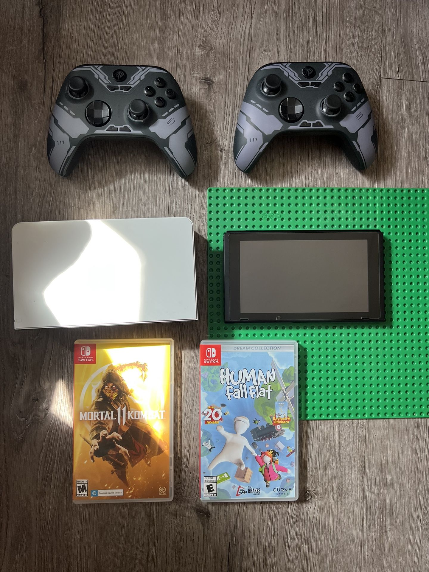 Nintendo Switch 1st Gen With OLED Dock No Joycons