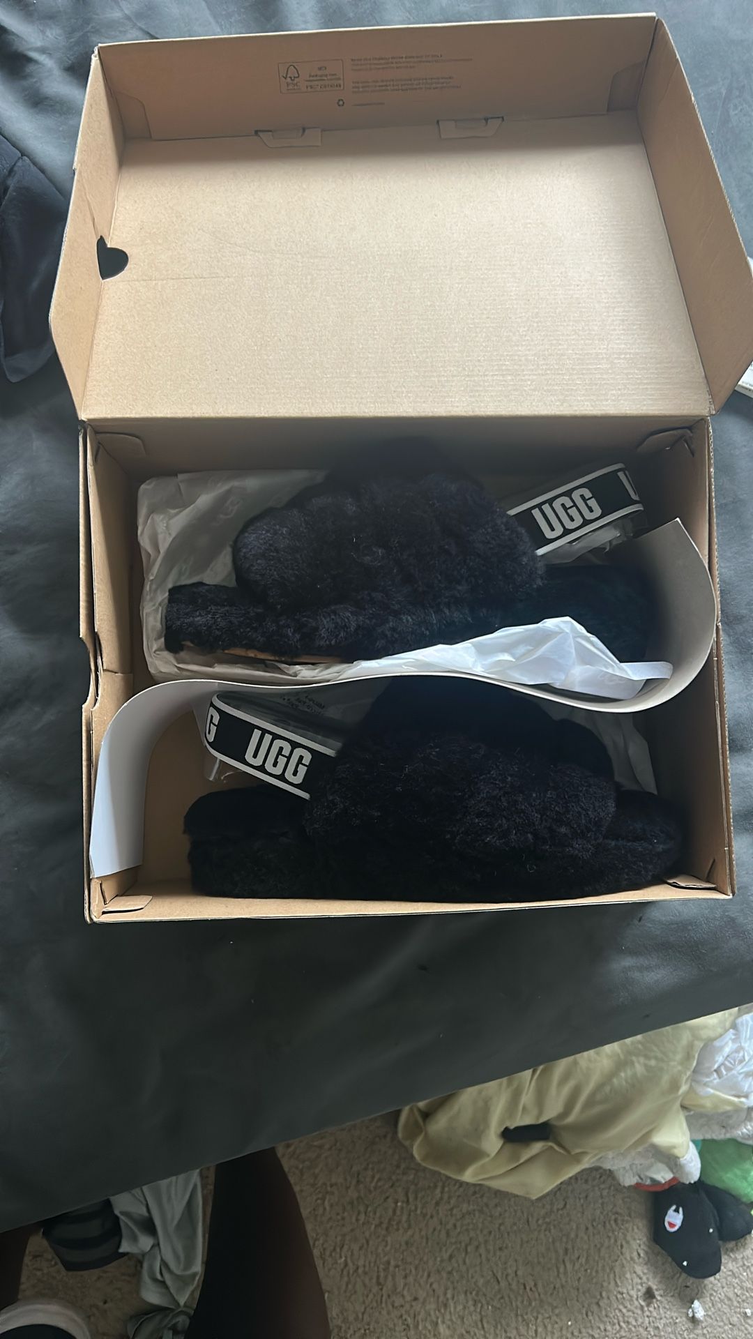 Flash Sale UGG Slides