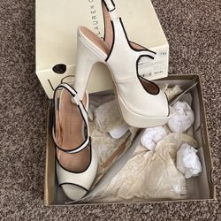Winnie Cream Platforms 