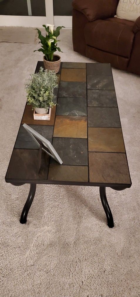 Coffee And End Table