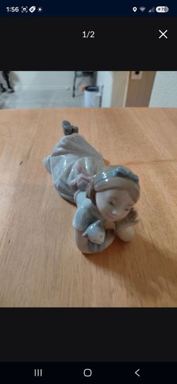 Vintage Lladro How SWEET - Girl With Cat In Arms Figurine 6987