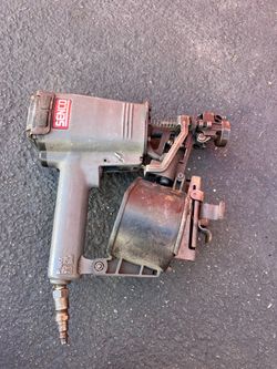 Senco SCN40R Pneumatic Coil Roofing Nailer Made In USA Fully Operational.