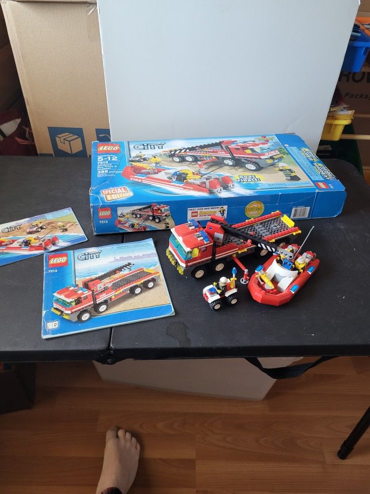 LEGO City Off-Road Fire Truck & Fireboat (7213) Special Edition, All pieces/Minifigures