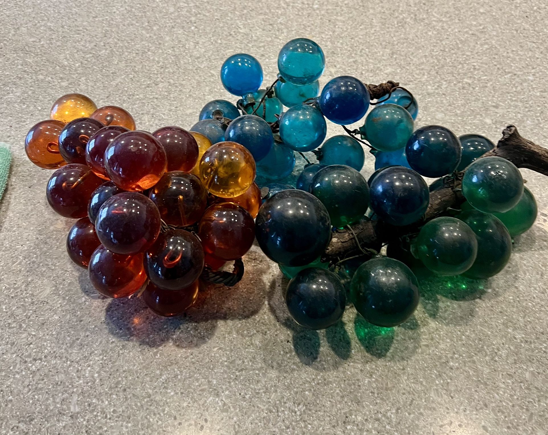 70S Grapes
