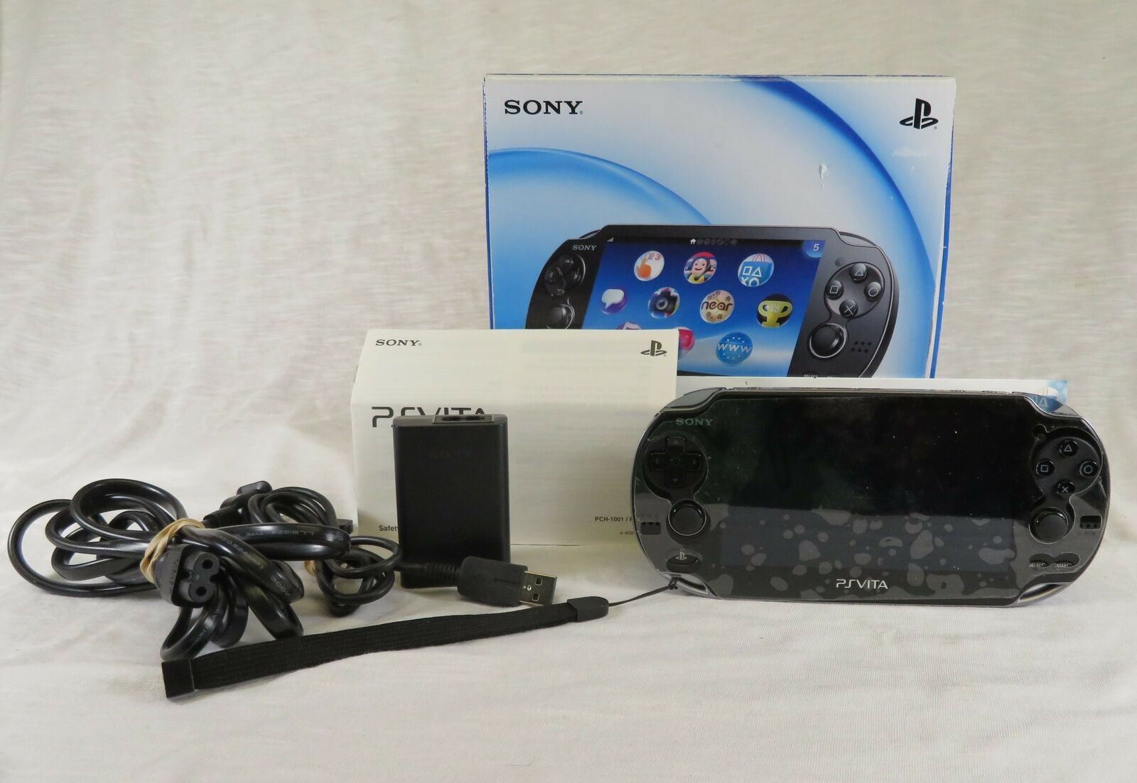Sony PlayStation (PCH-1101) OLED screen 3G / Wi-Fi handheld Console ~ USED for in FL -